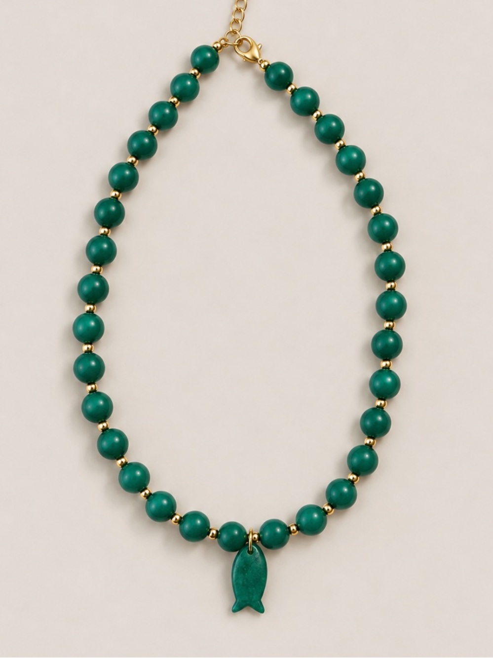 New Green Beaded Sardine Fish Necklace NWOT 2013